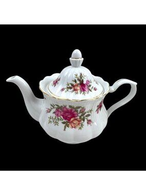 Vintage 32 Oz Crystal Clear Fine Porcelain Floral Teapot Gold Trim Poland
